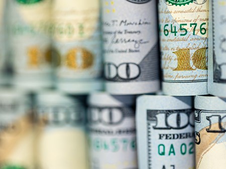 کمبود ارز، تولید را فلج می‌کند